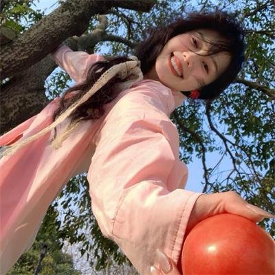 邪灵女巫 在线观看封面